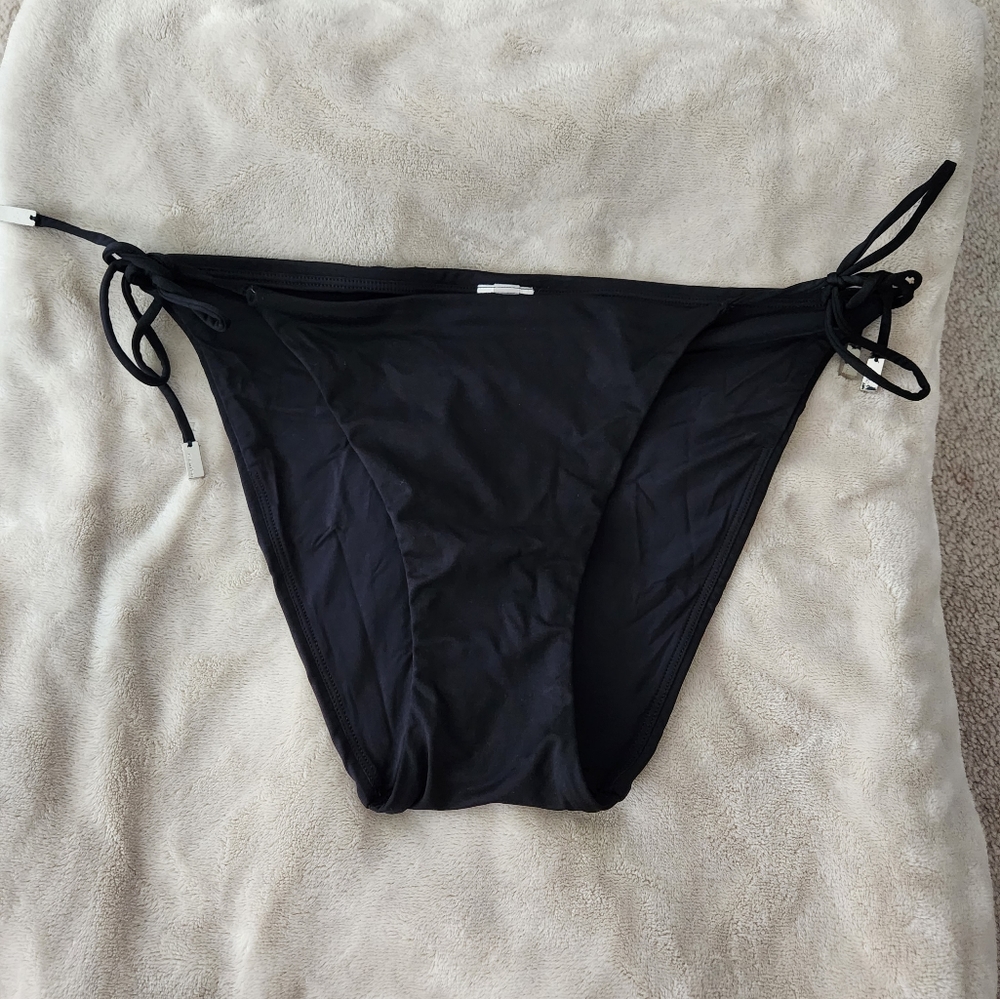 Bikini bottoms
